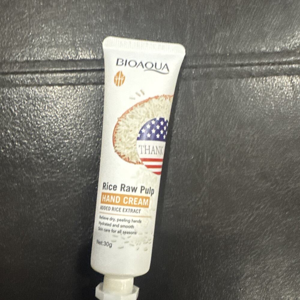 BIOAQUA Rice Raw Pulp Hand Cream 30g Added Rice Extract Moisturizing Lotion